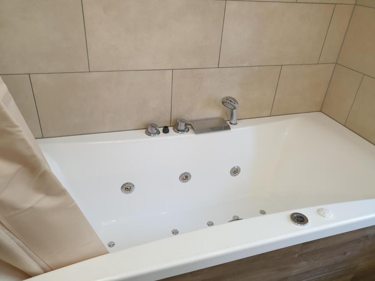 Mornag Ag Ferien Wohnung Везен Экстерьер фото